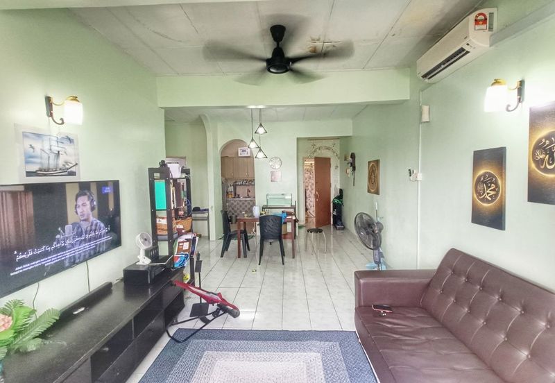 Pangsapuri Mutiara Subang