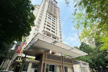 Seri Maya Condominium