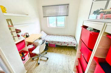 Bandar Tasik Selatan Low Cost Flat