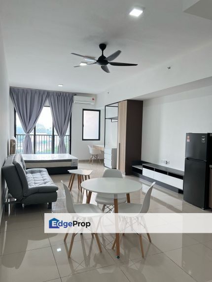 Studio Unit For Rent Alinea Condo Shah Alam, Selangor, Shah Alam