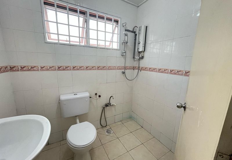 Bandar Pinggiran Subang