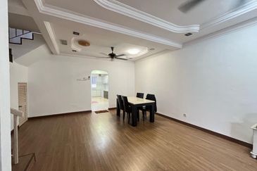 Bandar Pinggiran Subang