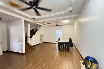 Bandar Pinggiran Subang