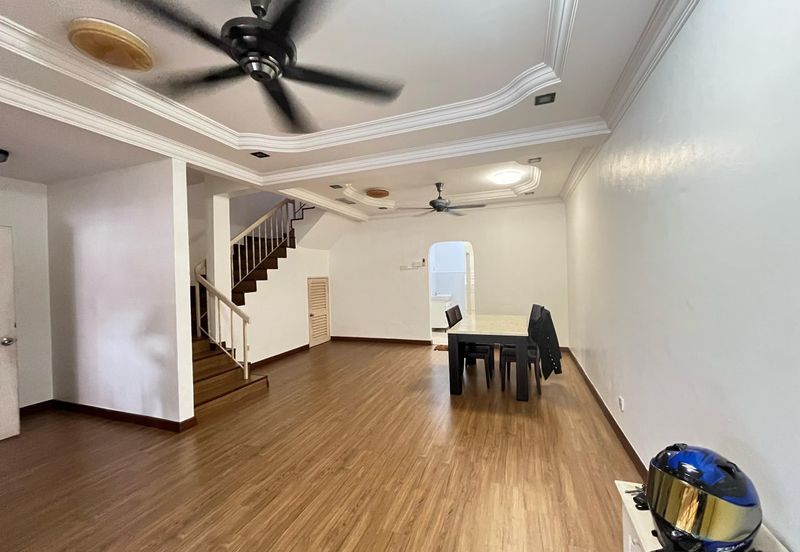 Bandar Pinggiran Subang