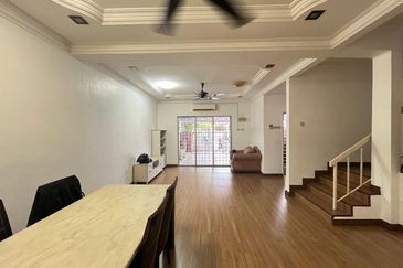 Bandar Pinggiran Subang