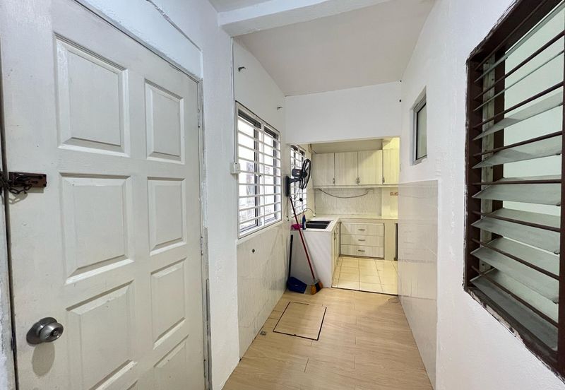 Bandar Pinggiran Subang