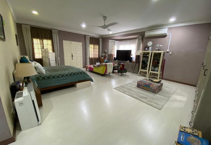 Jalan Kolam Air Lama C 