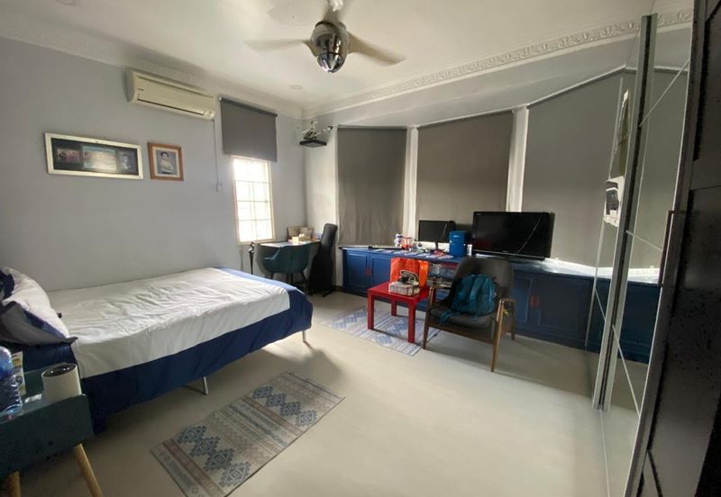 Jalan Kolam Air Lama C 