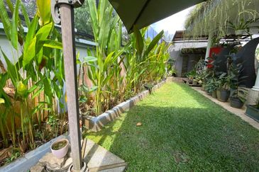 Jalan Kolam Air Lama C 