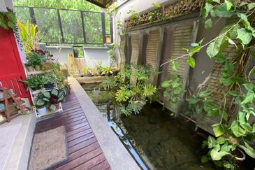 Jalan Kolam Air Lama C 