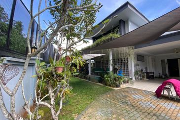 Jalan Kolam Air Lama C 