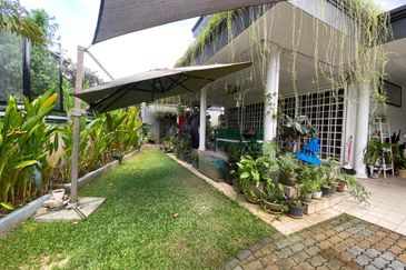 Jalan Kolam Air Lama C 