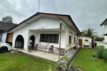 Kampung Datuk Keramat