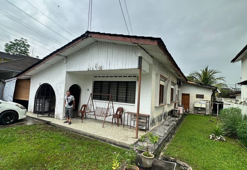 Kampung Datuk Keramat