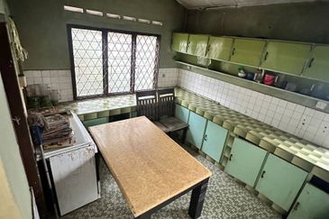 Kampung Datuk Keramat