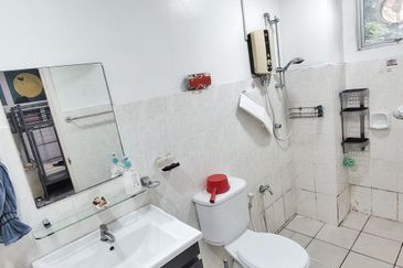 Kemensah Villa Condominium