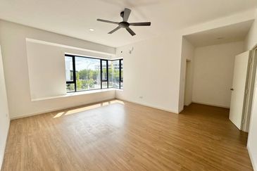 Akasia Encorp Cahaya Alam @ Seksyen U12