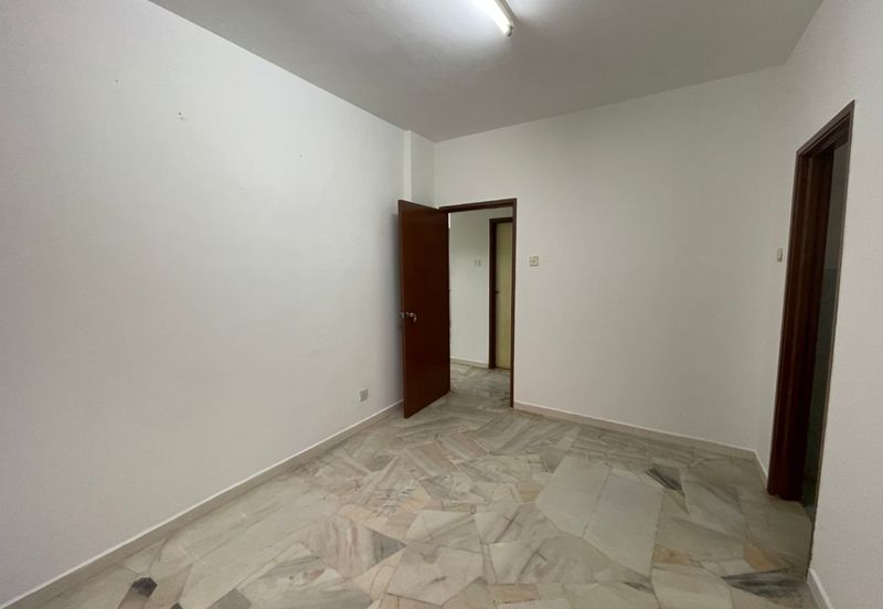 Pangsapuri Astana Alam 3