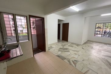 Pangsapuri Astana Alam 3