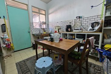 Jalan Sepah Puteri 5/11