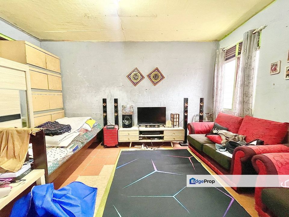 Double Storey Intermediate Taman Beringin Jinjang, Kuala Lumpur, Jinjang