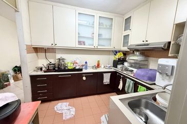 Perdana Exclusive Condominium