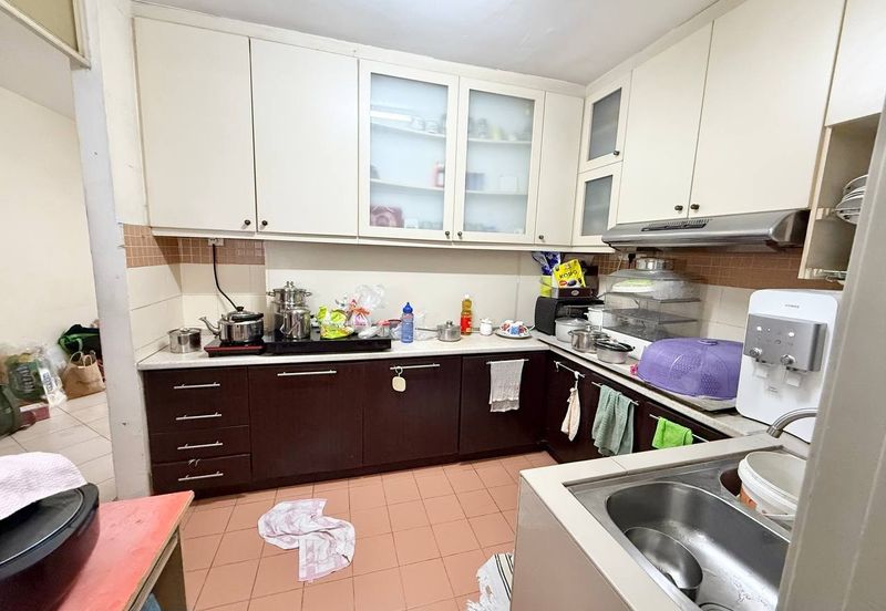 Perdana Exclusive Condominium