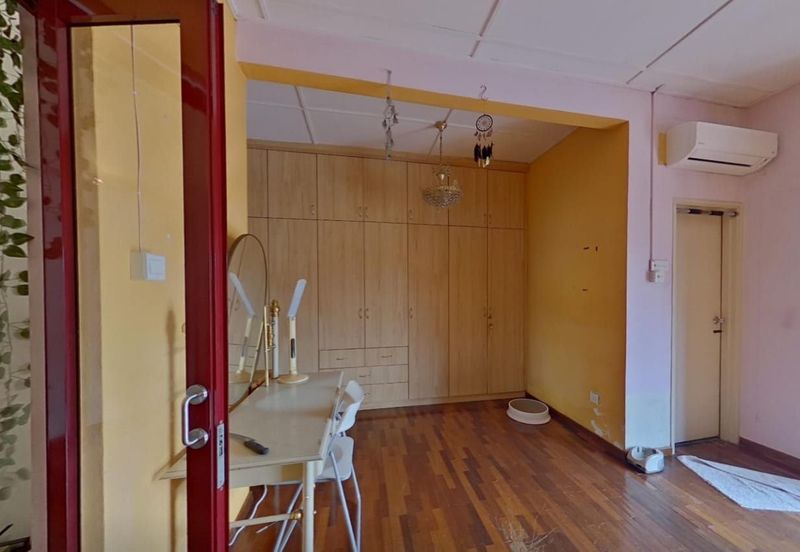 Jalan Sepah Puteri 5/11