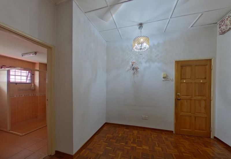 Jalan Sepah Puteri 5/11