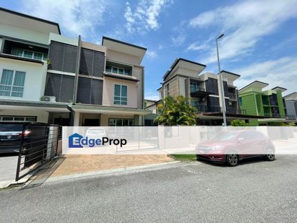 Three Storey Semid Taman Tropika Putra Bukit Rahman Putra, Selangor, Bukit Rahman Putra