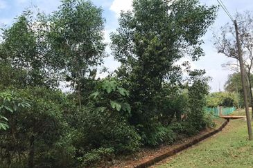 Kelab Golf Bukit Beruntung