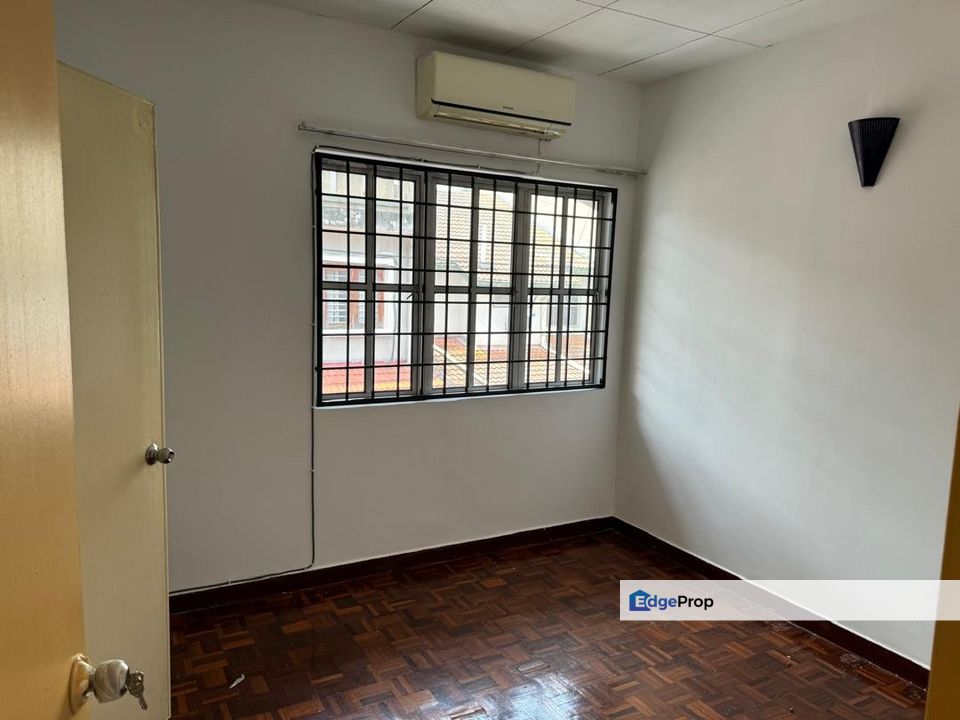 Double Storey Seksyen 6 Kota Damansara Inter, Selangor, Kota Damansara