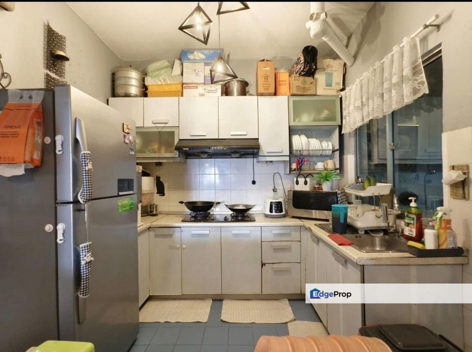 Melur Apartment Sentul near to lrt Sentul, Kuala Lumpur, Sentul