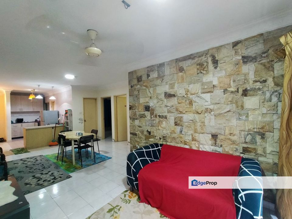 Flora Damansara Blok F Partly Furnish Level 8, Selangor, Damansara Perdana