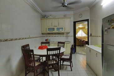 Jalan Sepah Puteri 5/11