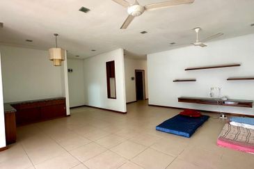 Kampung Sungai Penchala