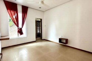 Kampung Sungai Penchala