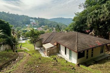 Kampung Sungai Penchala