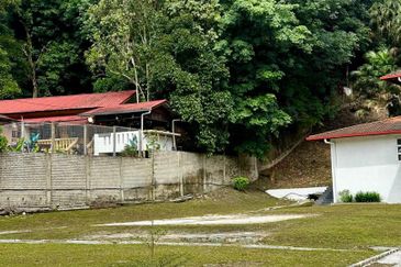 Kampung Sungai Penchala