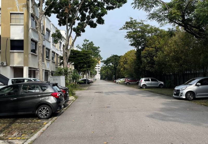 Taman Industrial Sungai Buloh (TSB Commercial Centre)