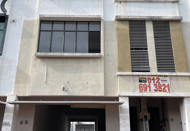 Taman Industrial Sungai Buloh (TSB Commercial Centre)