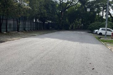 Taman Industrial Sungai Buloh (TSB Commercial Centre)