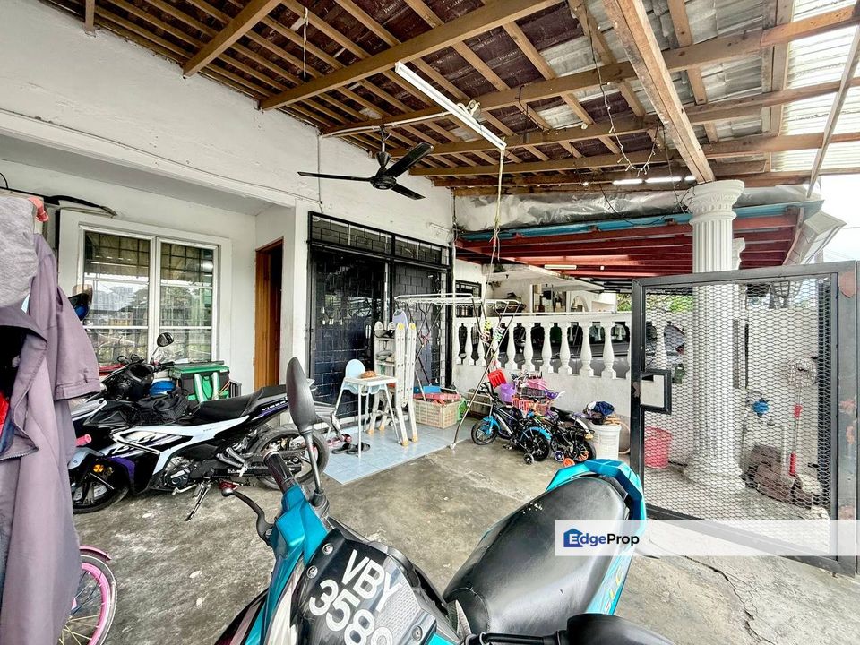 Double Storey Koperasi Polis Fasa 2 Intermediate, Kuala Lumpur, Gombak