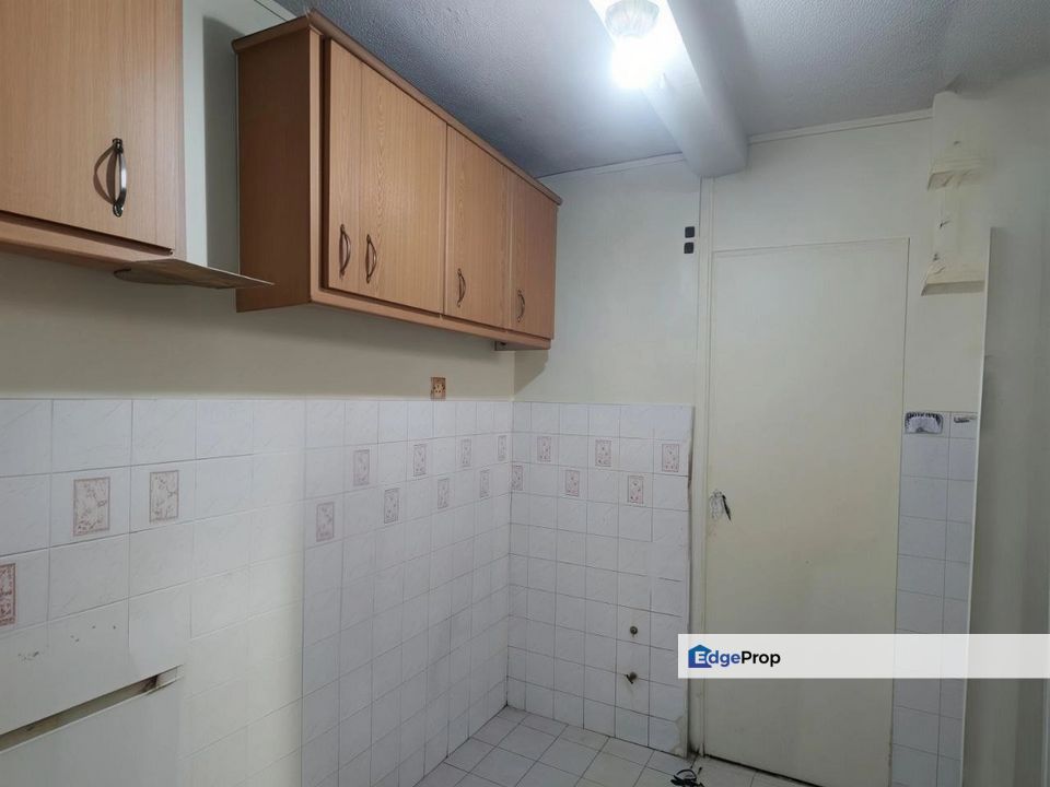 Double Storey Koperasi Polis Fasa 2 Intermediate, Kuala Lumpur, Gombak