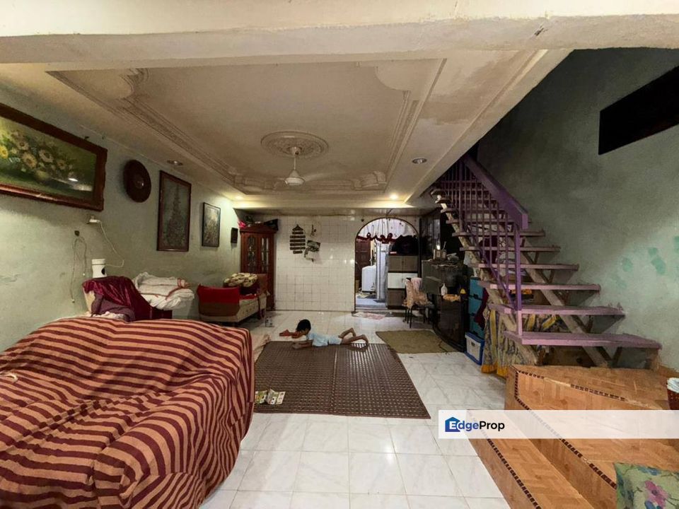 Double Storey Terrace Low Cost Pandan Indah , Selangor, Pandan Indah