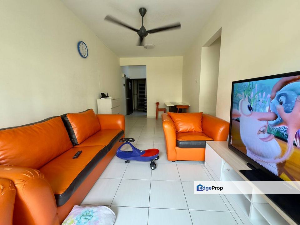 Groundfloor Mandarina Court Partly Furnish, Kuala Lumpur, Cheras