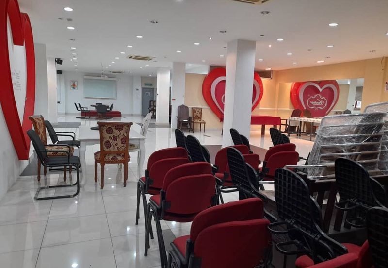 Section 13 (Seksyen 13)