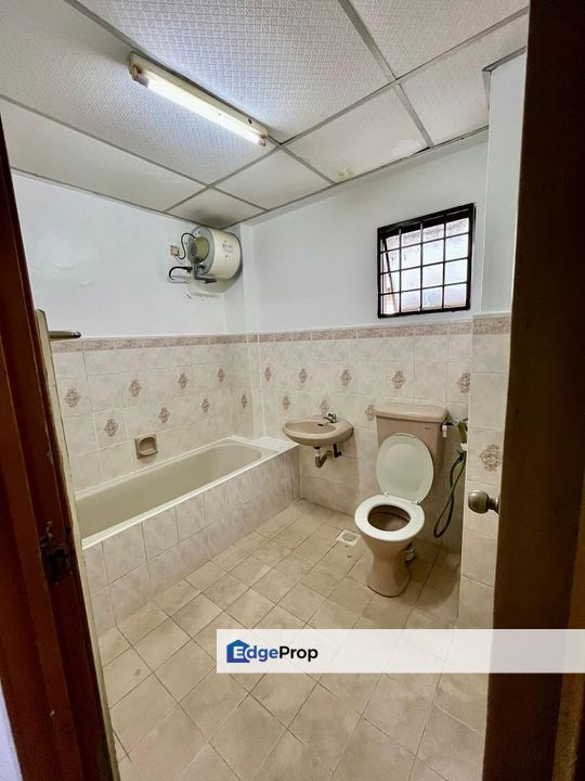 Level 2 Subang Ville Sunway Non Bumi Unit, Selangor, Bandar Sunway