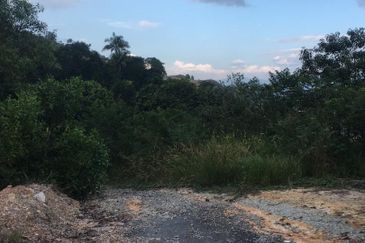 Taman Desa Saujana *