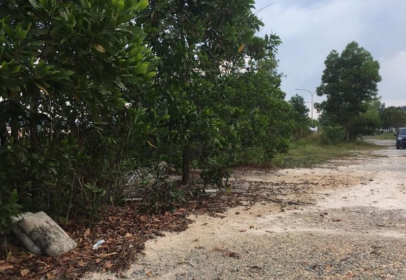 Taman Desa Saujana *